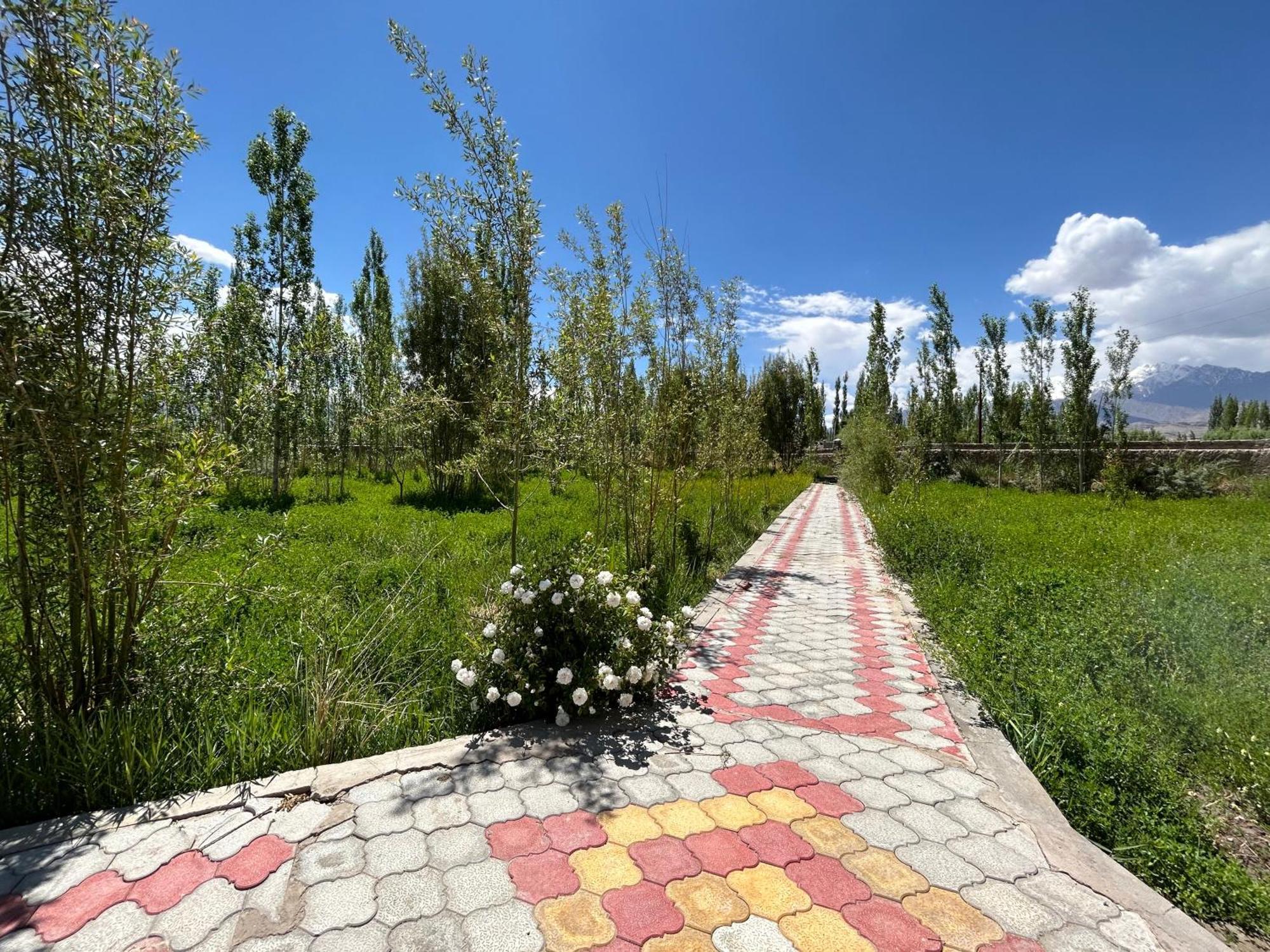 Nature Palace Farmstay She Экстерьер фото